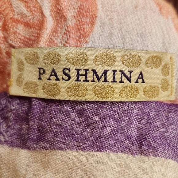 Vintage Pink Pashmina Wrap Scarf - Picture 7 of 7